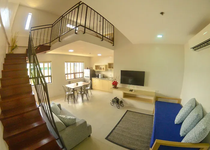 Felix Residences 2*